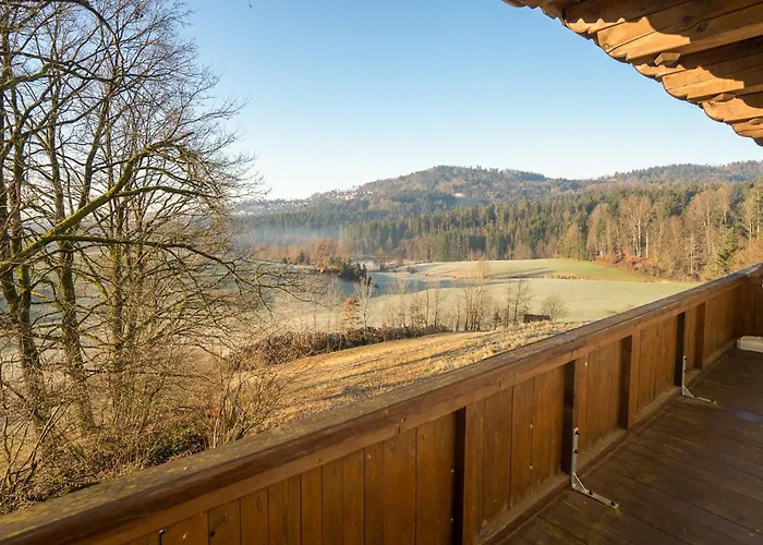 Gemuetliche Mit Balkon & Herrlichem Ausblick 公寓 豪岑堡