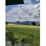 Gemuetliche Mit Balkon & Herrlichem Ausblick *