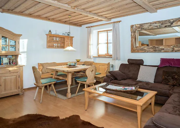 Apartment Gemuetliche Mit Balkon & Herrlichem Ausblick *