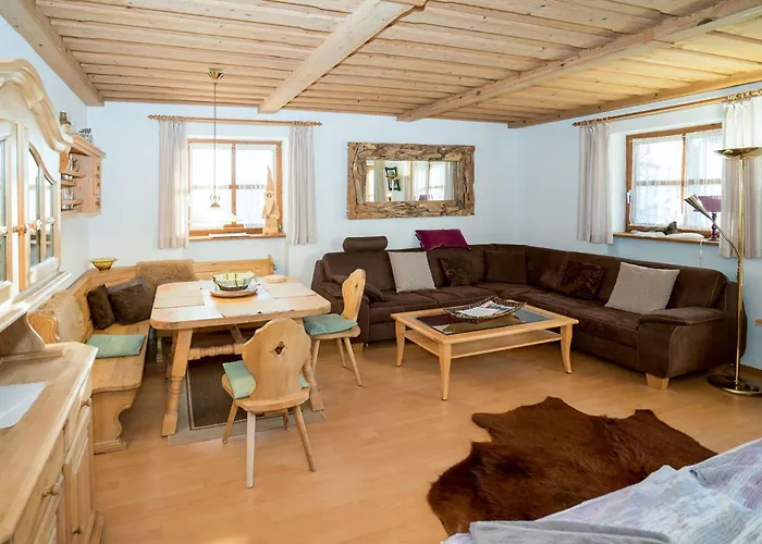 Gemuetliche Mit Balkon & Herrlichem Ausblick